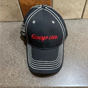 Snap on black hat one size